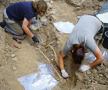 Bergung Bestattung Lepra-Friedhof Freiburg