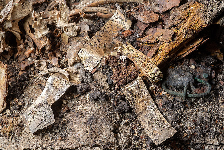 Schwertgriff in situ