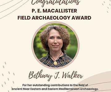 Award für Bethany J. Walker