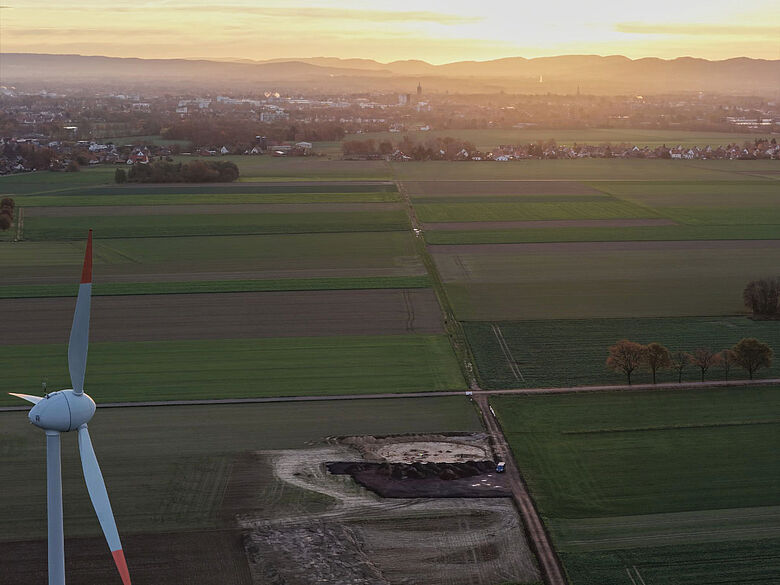 Ausgrabungsfläche bei Sonnenaufgang