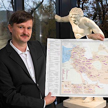 Der Jenaer Althistoriker Dr. Frank Schleicher