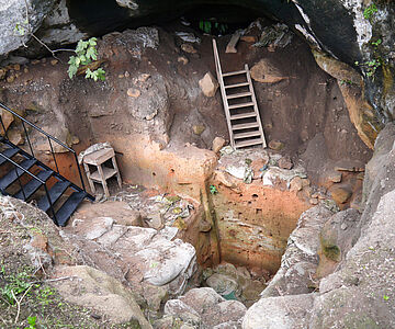 Ausgrabung in der El Harhoura-Höhle
