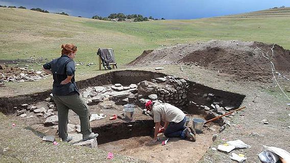 Die Ausgrabungen an der archäologischen Stätte Tashbulak