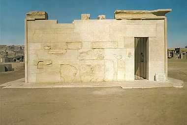 Foto: Tempelhaus in Elephantine Foto: Tempelhaus in Elephantine