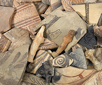 Rückgewonnene Objekte aus den Altbestand des Museums für Vor- und Frühgeschichte