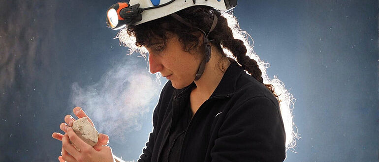 Céline Tomczyk, Preisträgerin des Europäischen Archäologiepreises Céline Tomczyk, Preisträgerin des Europäischen Archäologiepreises