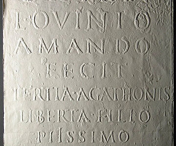 Abklatsch der Grabinschrift