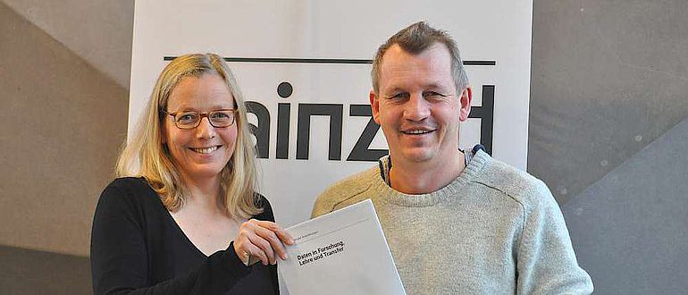 Kai-Christian Bruhn und Anne Klammt vom Mainzer Zentrum für Digitalität in den Geistes- und Kulturwissenschaften