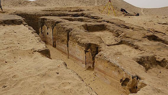 Der ausgemalte Korridor in der Mastaba des Seneb-nebef