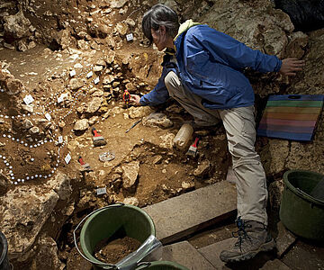 Ausgrabung im Hohlenstein 2011