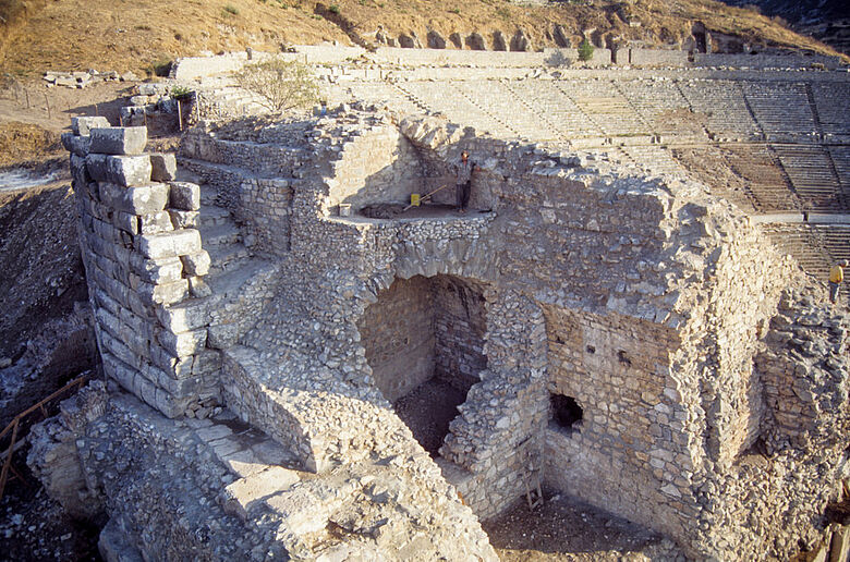 Theater von Ephesos, Nordflügel