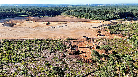 Drohnenaufnahme der Grabungsfläche Drohnenaufnahme der Grabungsfläche