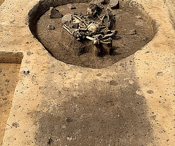 Doppelbestattung in einer Ofengrube