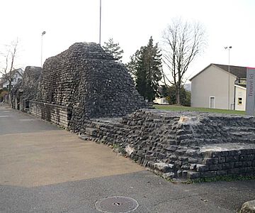 Die Mauer des spätrömischen Kastells Kaiseraugst ist heute zum Teil noch bis 4,5 Meter erhalten