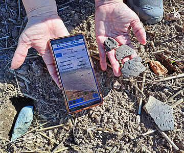 ArchaeoSurveyTracker App