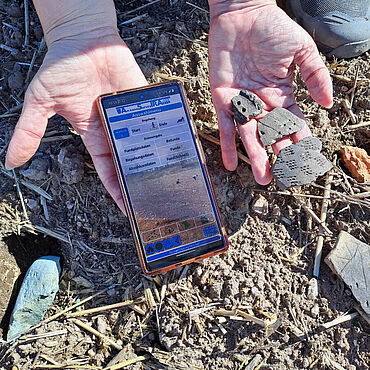 ArchaeoSurveyTracker App
