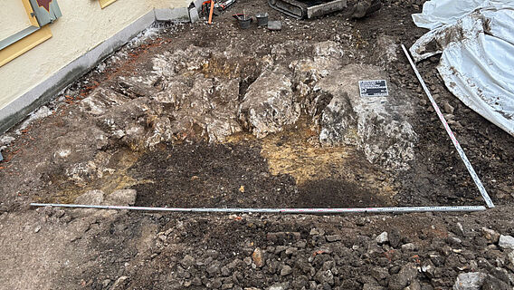 Bronzezeitliche Verfüllung der Felsspalten