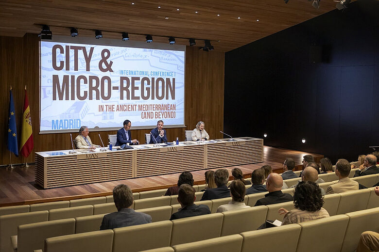 Konferenz City & Micro-Region
