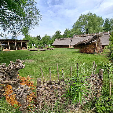 Steinzeitdorf Pestenacker Steinzeitdorf Pestenacker