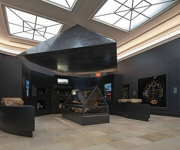 Neu gestaltete Ausstellung im Landesmuseum für Vorgeschichte Halle