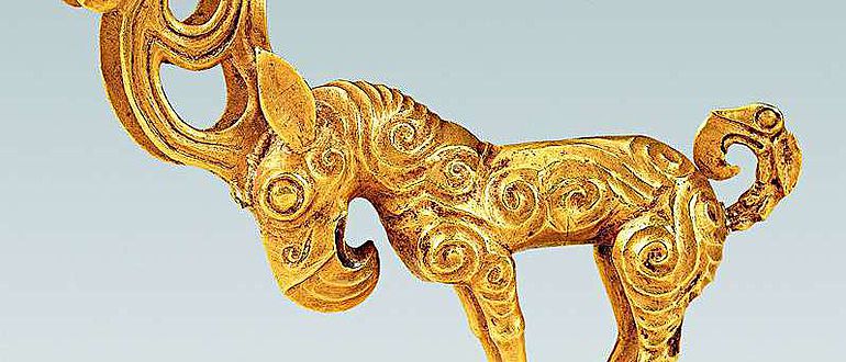 Eine in Shenmu gefundene Tierskulptur aus dem 3. Jahrhundert v. Chr. Eine in Shenmu gefundene Tierskulptur aus dem 3. Jahrhundert v. Chr.