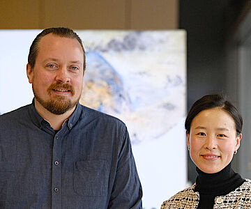 Dr. Jo Sindre Eidshaug (Trondheim, Norwegen) und Dr. Li Tang (Jena) teilen sich den Johanna-Mestorf-Preis