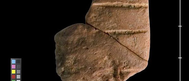 Tafelfragment mit Linear B - Inschrift