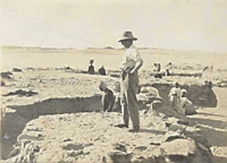 Georg Steindorff bei Ausgrabungen