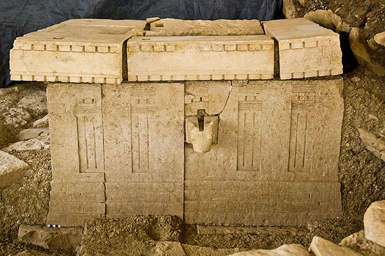 Altar aus dem Inneren des Almaqah-Heiligtums