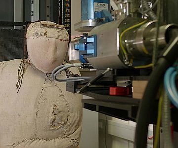 Die vermutlich aus Peru stammende Mumie wurde am Fraunhofer-Entwicklungszentrum Röntgentechnik in Fürth tomographiert