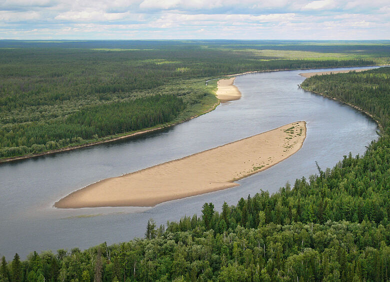 Jelogui-Fluss (Sibirien)