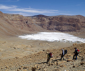 Era-Kohor-Subkrater mit Seesedimenten