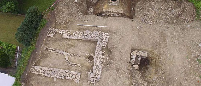 In Brilon entdeckten LWL-Archäologen die Fundamente mehrerer Häuser aus dem 13. bis 19. Jahrhundert