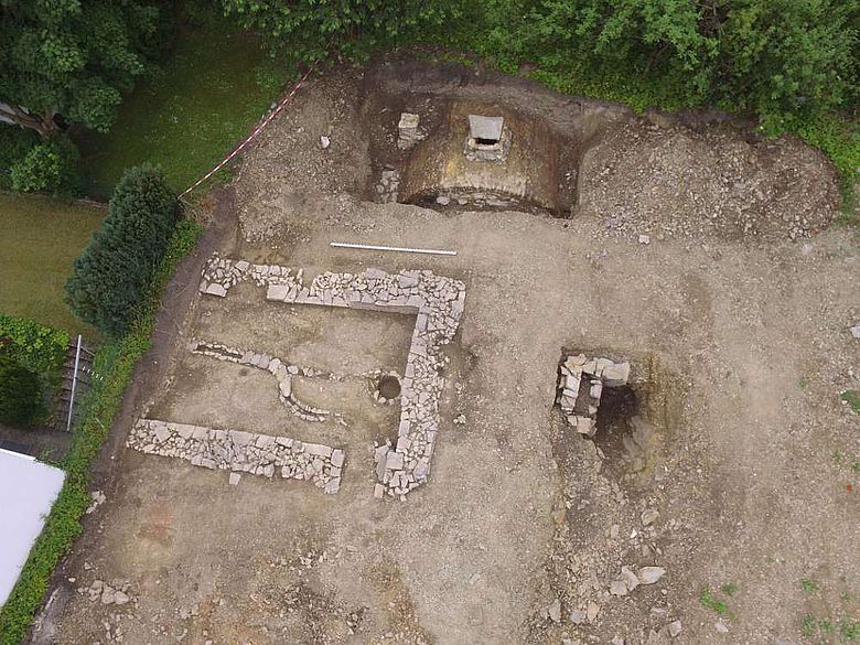 In Brilon entdeckten LWL-Archäologen die Fundamente mehrerer Häuser aus dem 13. bis 19. Jahrhundert