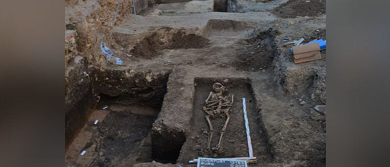 Mittelalterliche Bestattungen auf Burg Querfurt