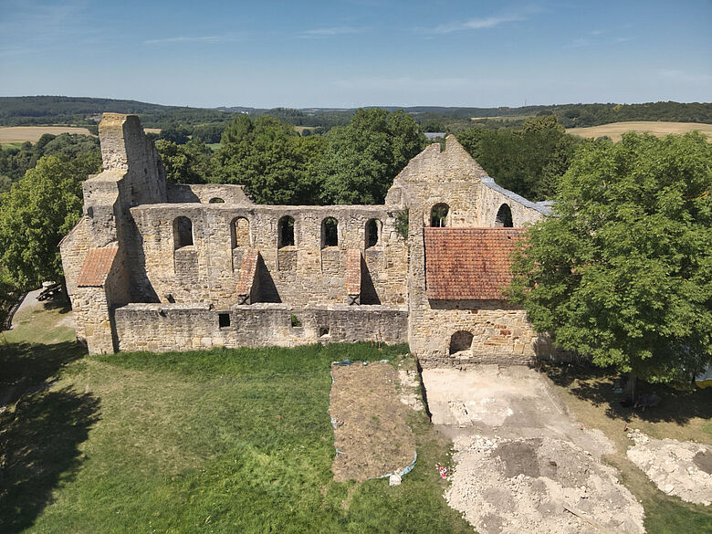 Ruine der Walbecker Kirche Ruine der Walbecker Kirche