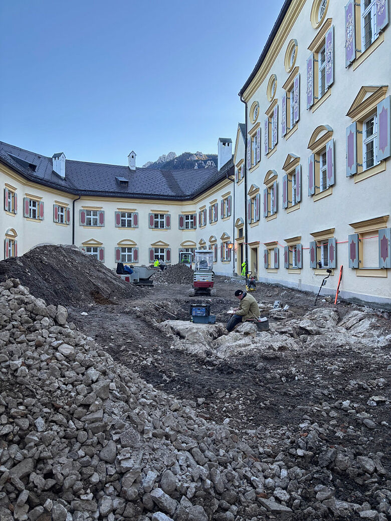 Ausgrabungen im Schloss Hohenaschau