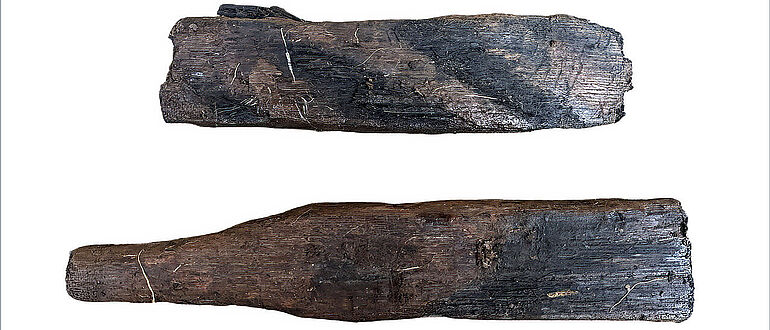 Torfspaten aus Holz