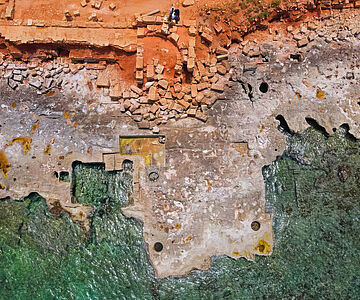 Küstenerosion im antiken Hafen von Apollonia