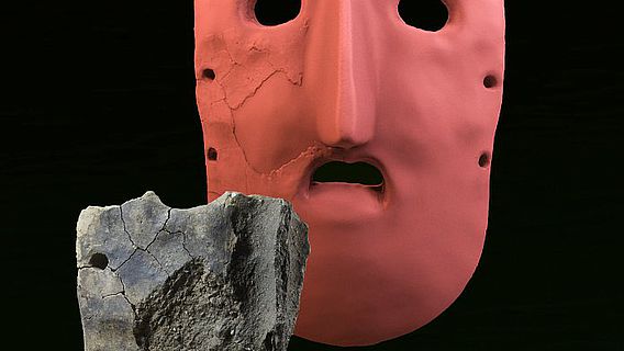 Das Maskenfragment von Schussenried-Riedschachen und seine Ergänzung zur Gesichtsmaske